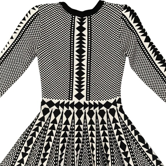 Altard State Black White Sweater Dress Size S Long Sleeves Fit Flare Geometric - Picture 8 of 12